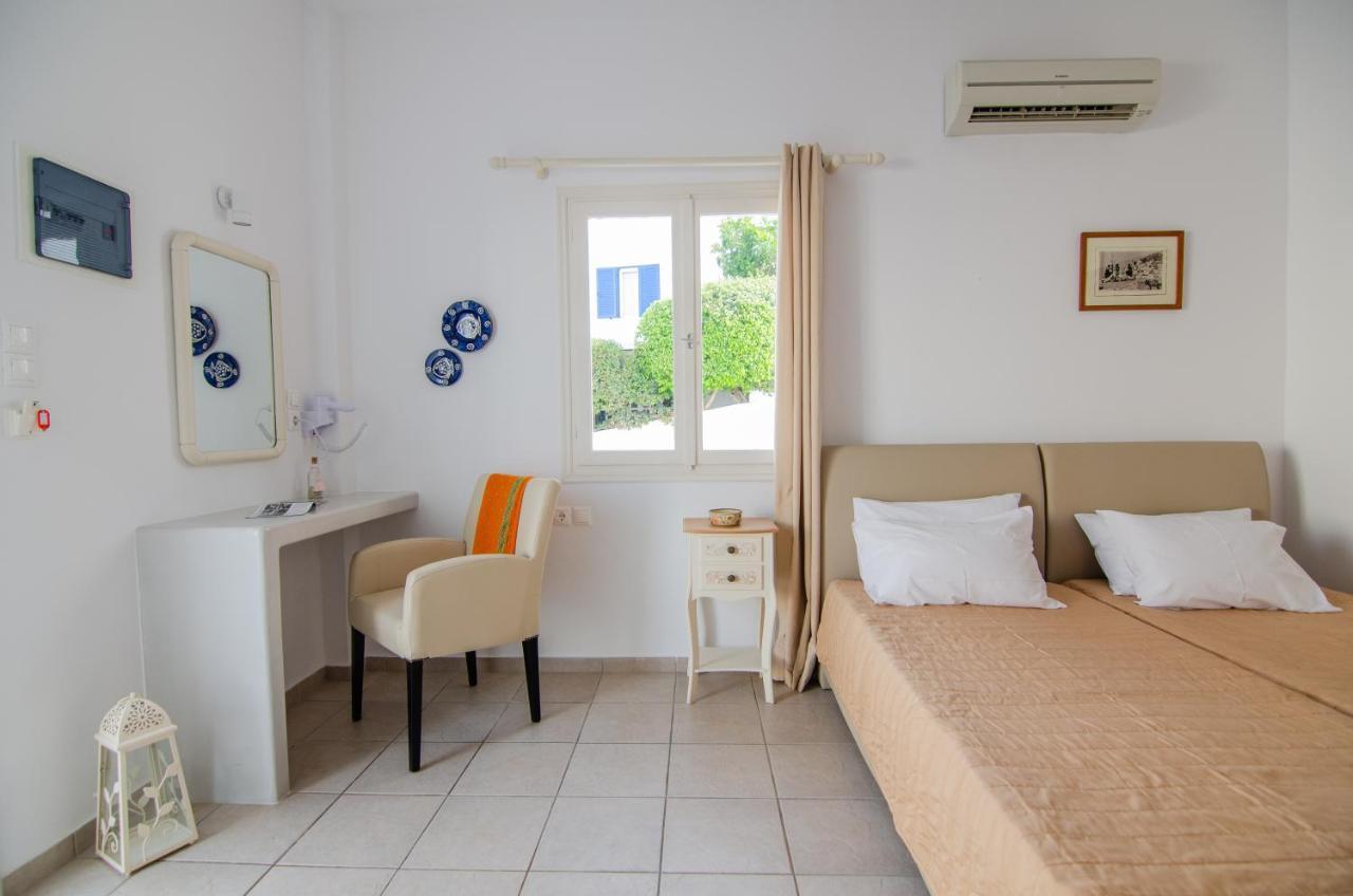 Marias Rooms Иос Хора Екстериор снимка