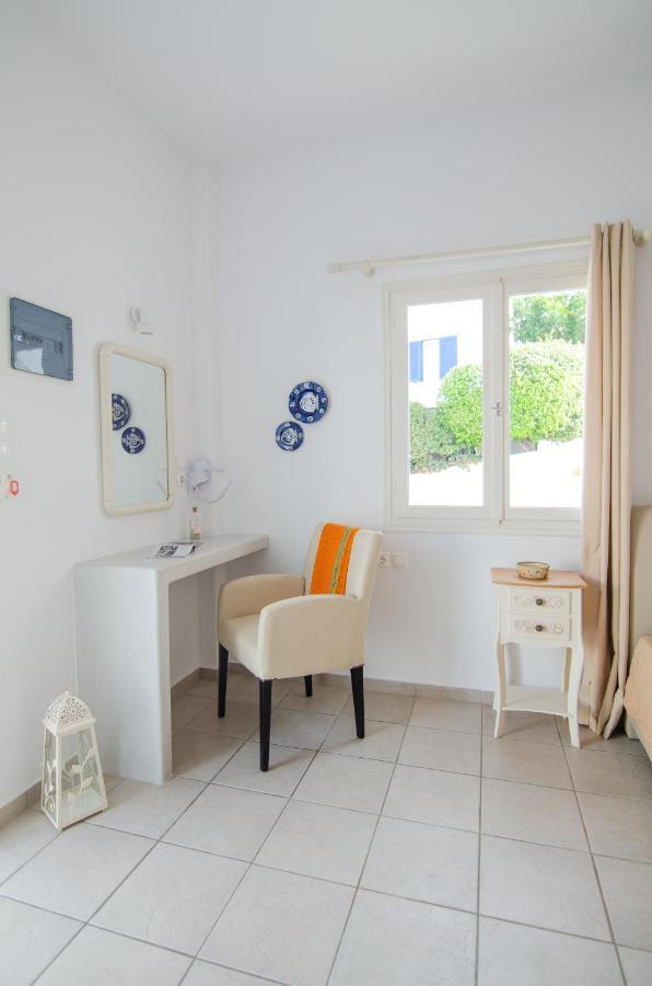 Marias Rooms Иос Хора Екстериор снимка