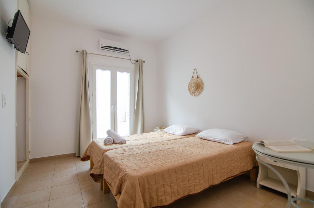 Marias Rooms Иос Хора Екстериор снимка